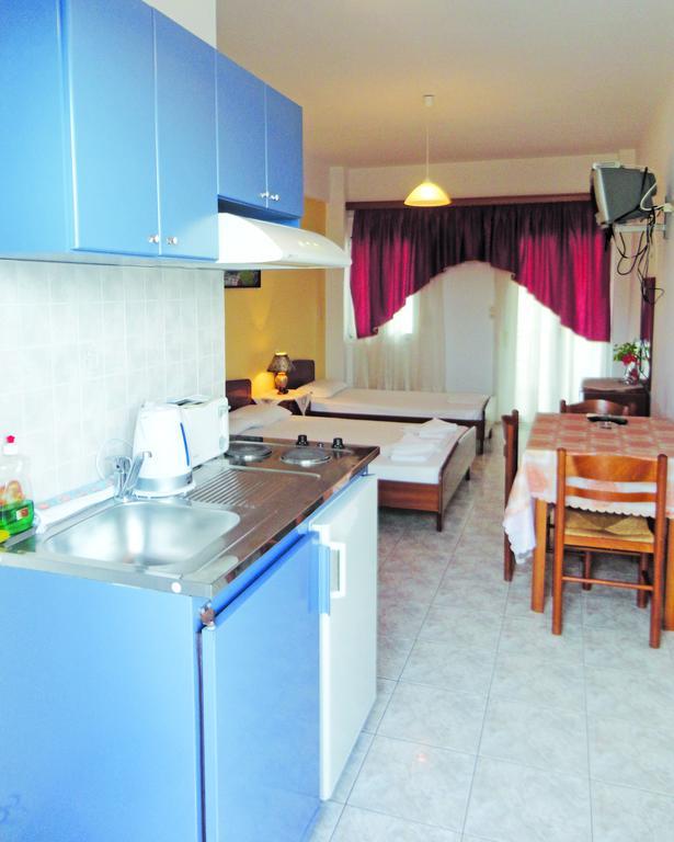 Studio Anessis Kalamaki  Room photo